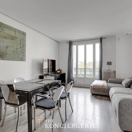 De 3 Avec Balcon A Proximite De L'arc De Triomphe Apartment